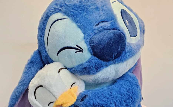 Stich Ôm Vịt 45cm