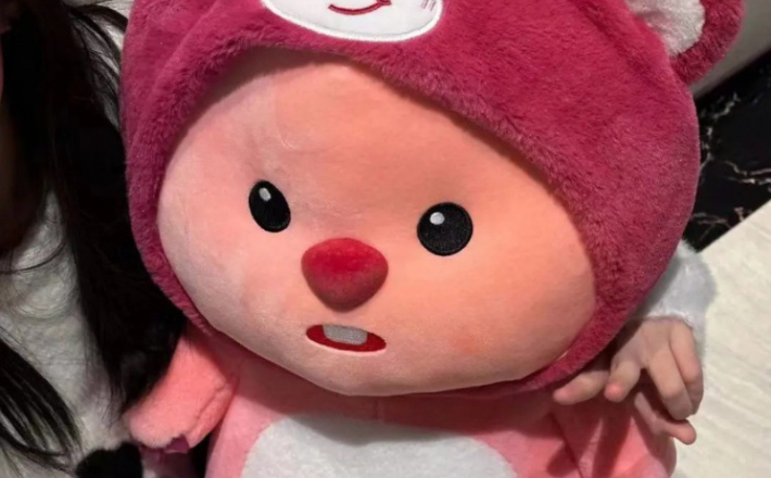 Loopy Gấu Dâu 45cm