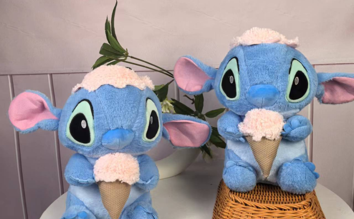 Stich Ôm Kem 30cm
